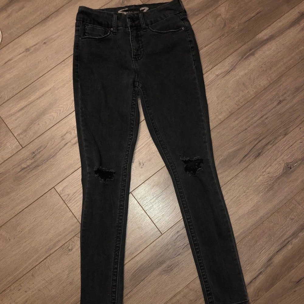 Seven Jeans